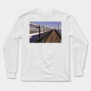 Southend on Sea Pier and Train Essex Long Sleeve T-Shirt